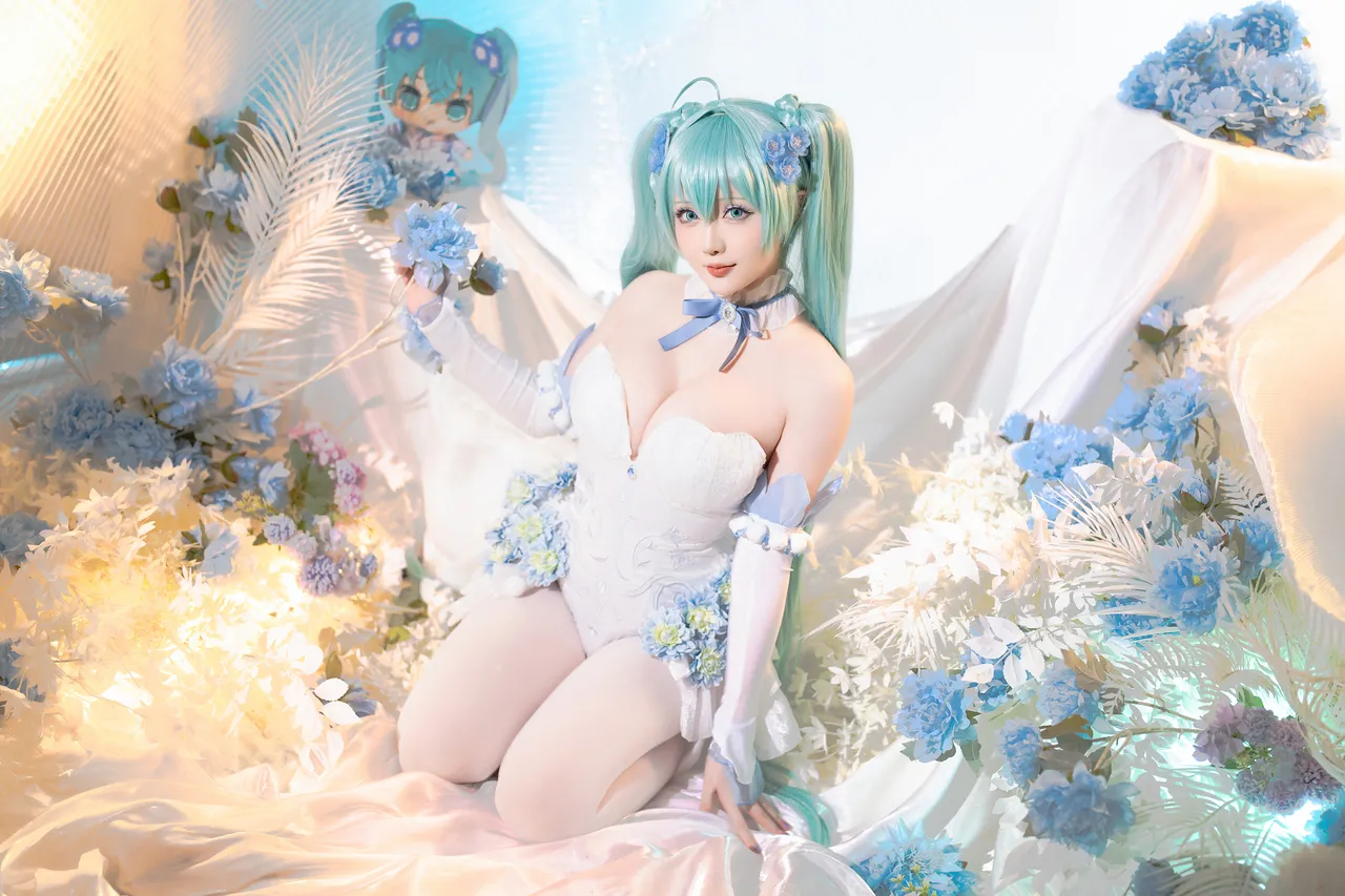 星之迟迟 - NO.215 2024年02月计划A 初音未来 粉蝶花精灵54P1V-4.51GB-erohere21.webp